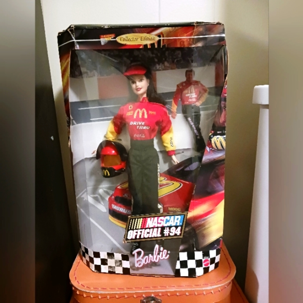 Vintage NASCAR Official #94 BARBIE Bill Elliott McDonalds Coca Cola Damaged Box